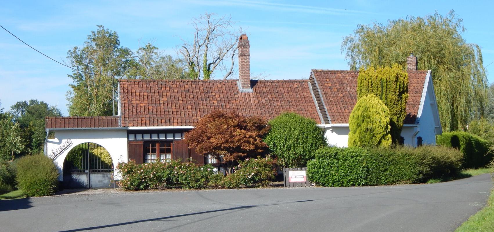 BRAY-LES-MAREUIL Propriété coup de coeur 5 pièce(s) 138 m2 1