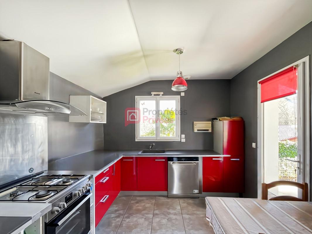 CAMBO-LES-BAINS Villa MENDI Quartier Francessenia 5