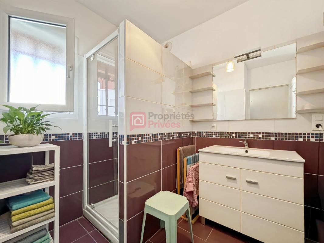 CAMBO-LES-BAINS Villa MENDI Quartier Francessenia 9