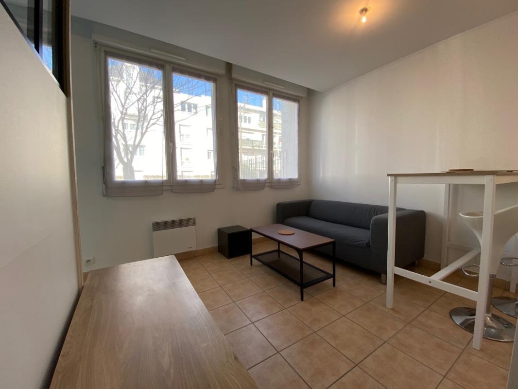 NANTES Meublé T1 bis NANTES LONGHAMP 5