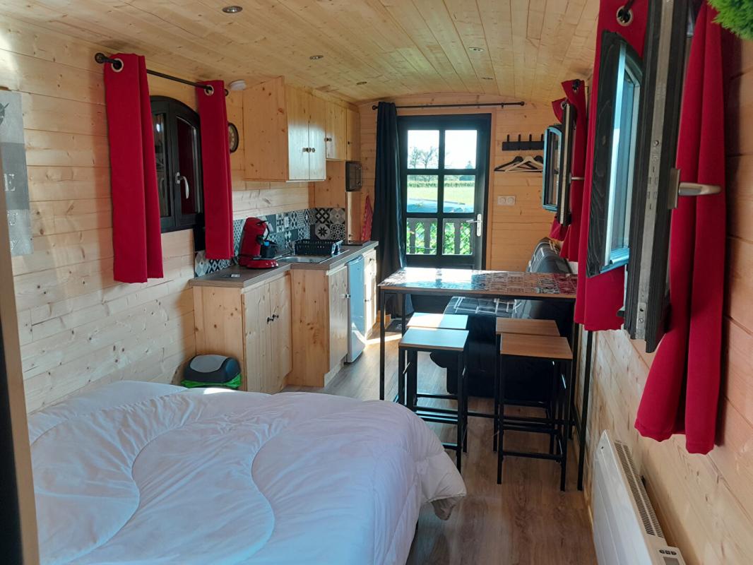 MOULINS Maison + hébergements insolites sur 1 ha 11