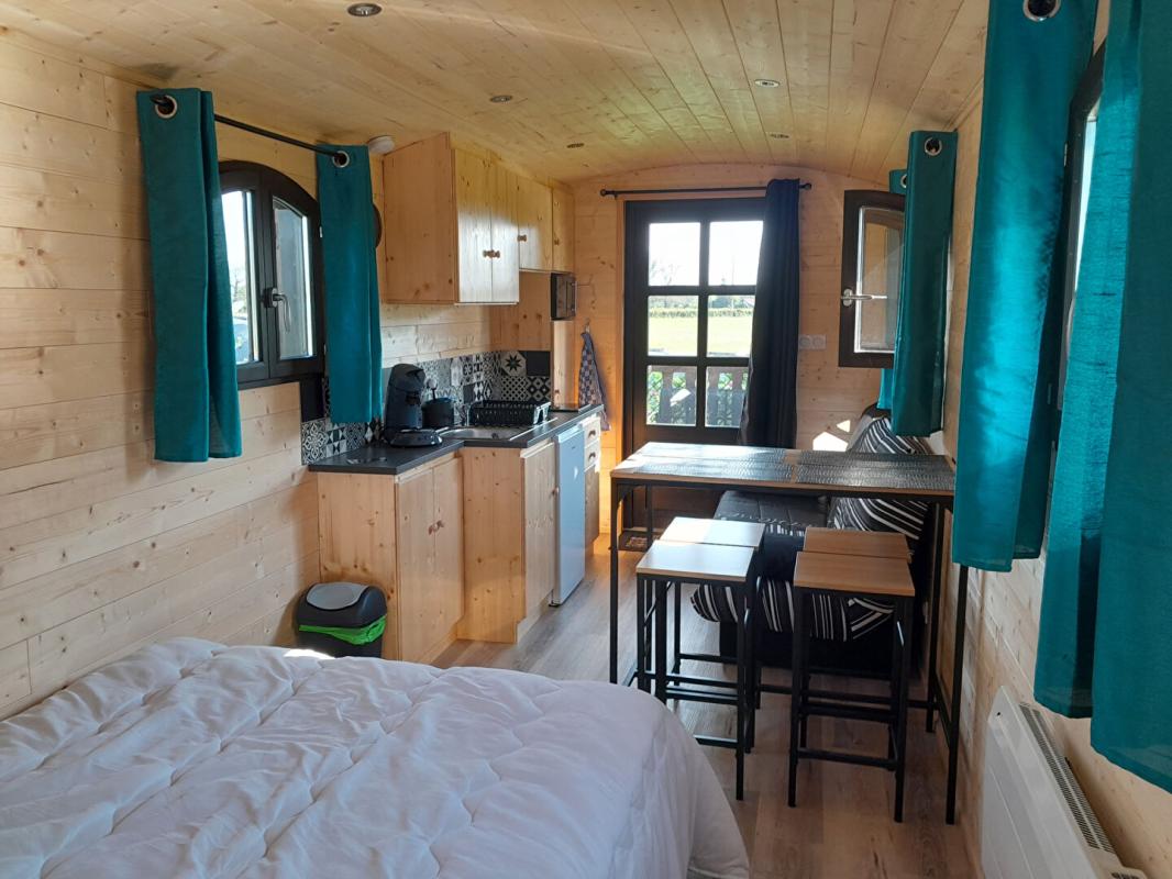 MOULINS Maison + hébergements insolites sur 1 ha 12