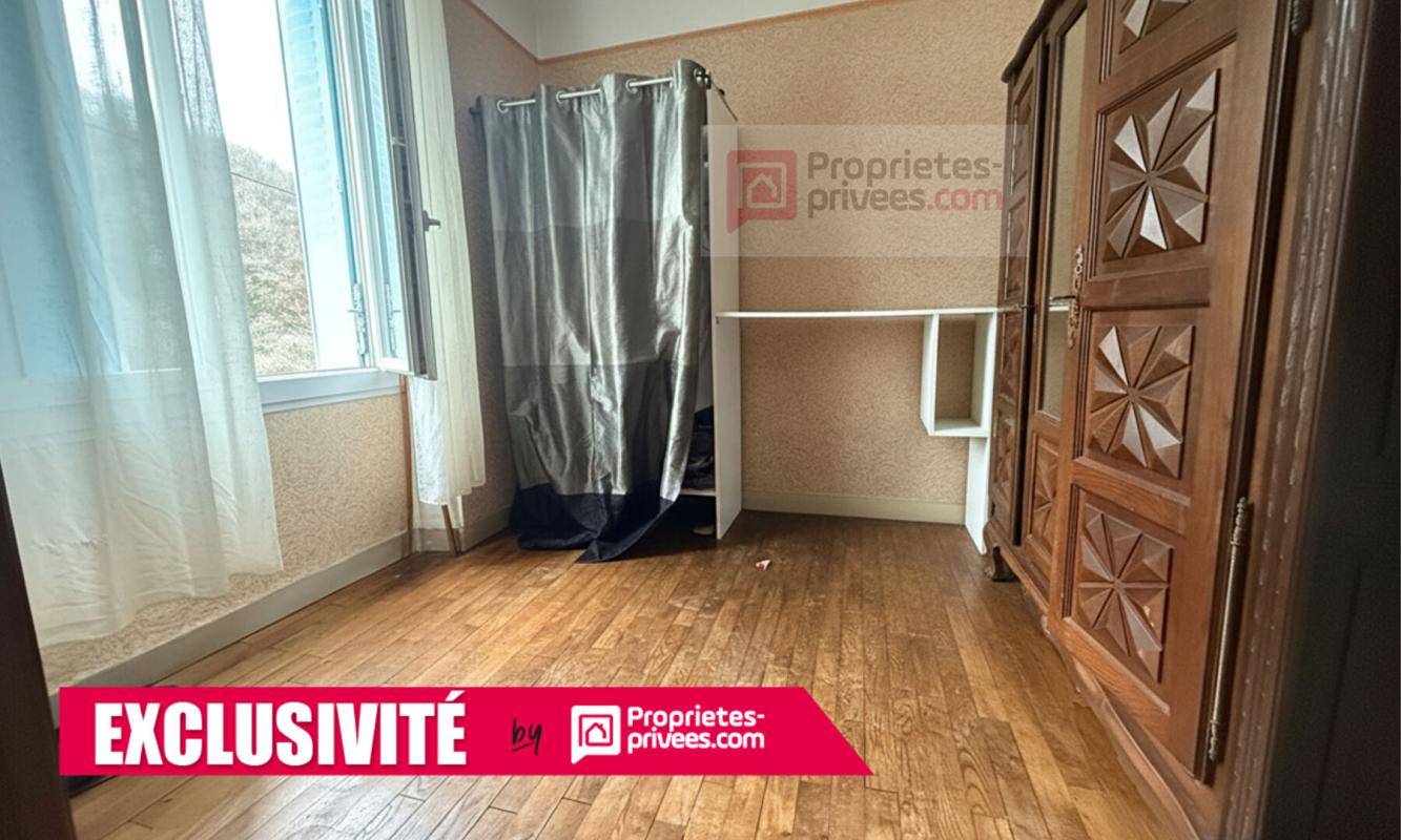 SAINT-HILAIRE-PEYROUX Maison Familiale d'environ 110m² avec véranda et terrain de 789 m²-Saint-Hilaire-Peyroux 8