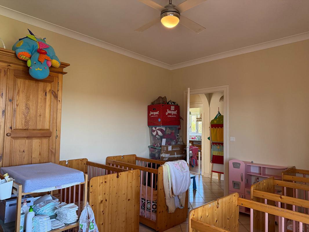 MIRAMONT-DE-GUYENNE Maison spacieuse composée de deux logements indépendants avec jardin de ville clos 14