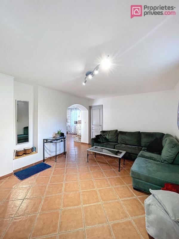 SAINT-MAXIMIN-LA-SAINTE-BAUME VILLA 115 m²  - TERRAIN 2 136 m² - Double salon - Carport -Fort potentiel - Saint Maximin la Sainte Baume 83470 11