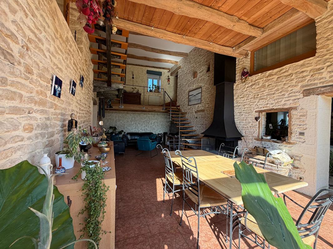 CHAIGNAY CHAIGNAY - Maison de 257 m² 3