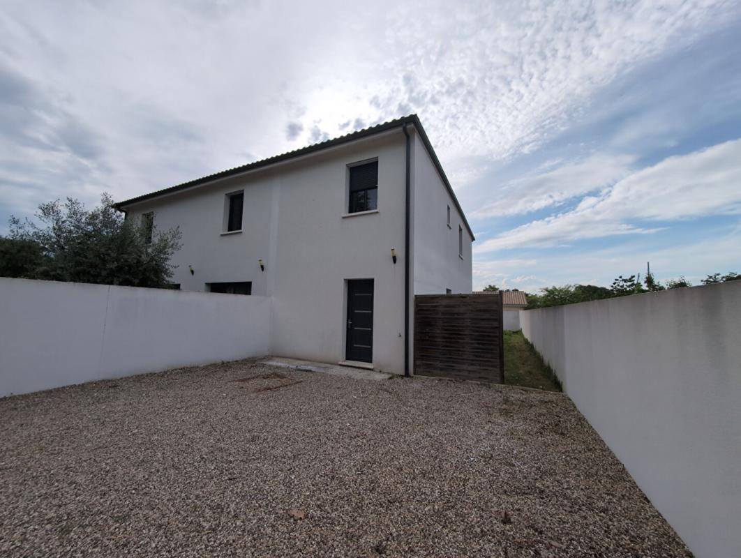 ARVEYRES Maison contemporaine très lumineuse 7