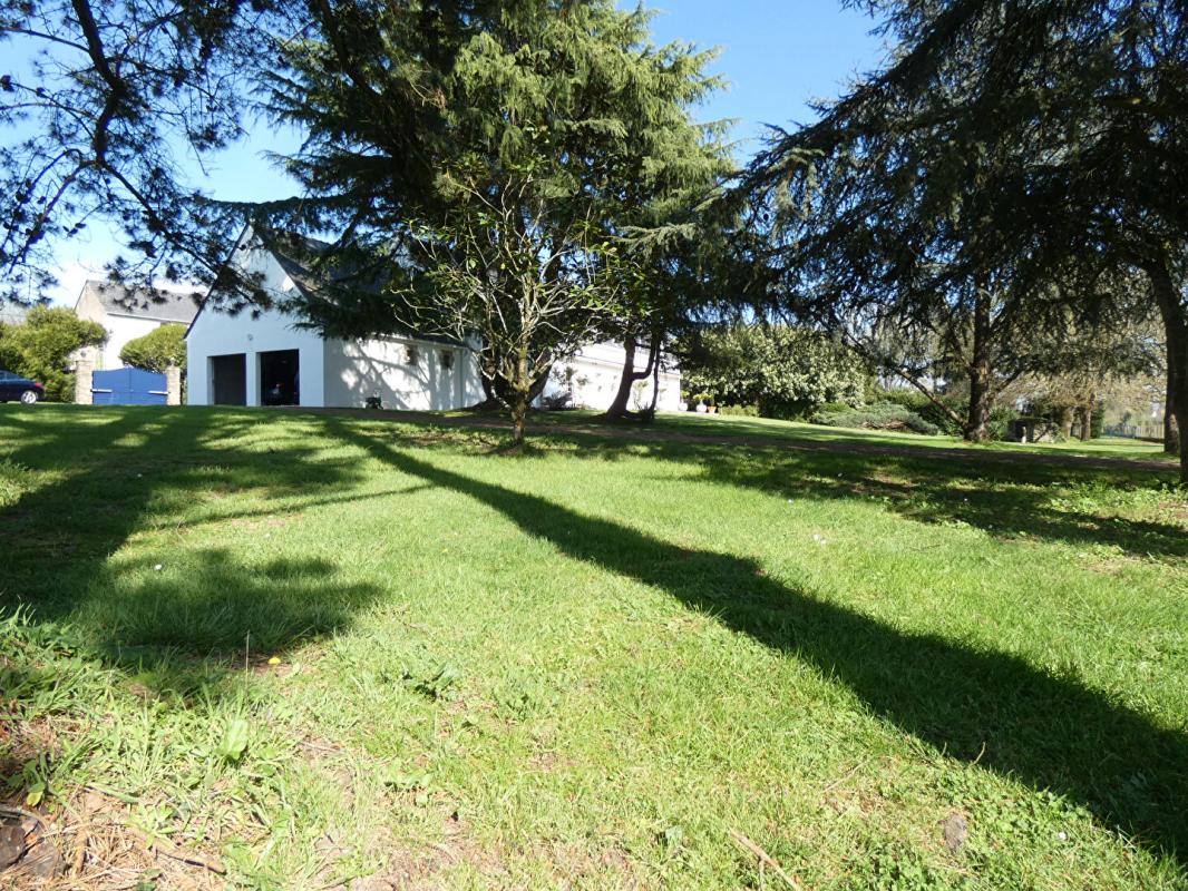 PONTCHATEAU Propriété dans un parc arboré de 2 ha 7