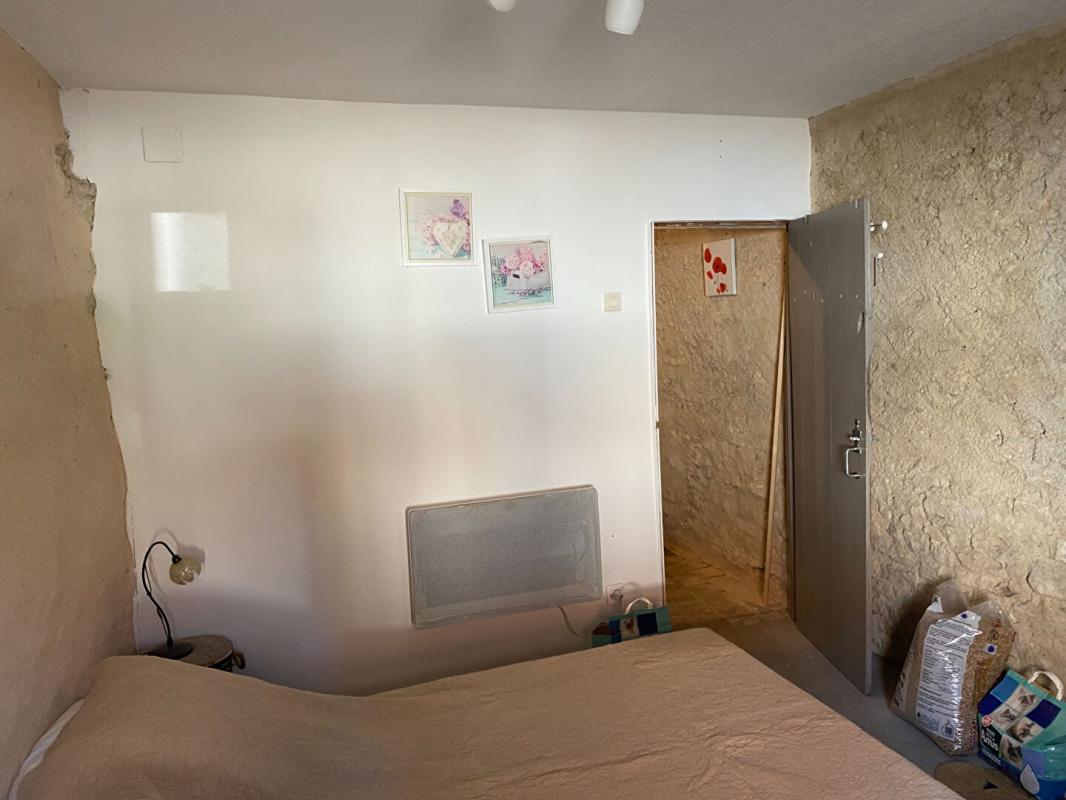 RUFFEC Maison Ruffec 4 pièce(s) 79 m2 11