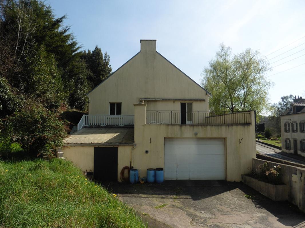 QUIMPERLE Ensemble immobilier QUIMPERLE 9 pièces 206 m2 habitables 3