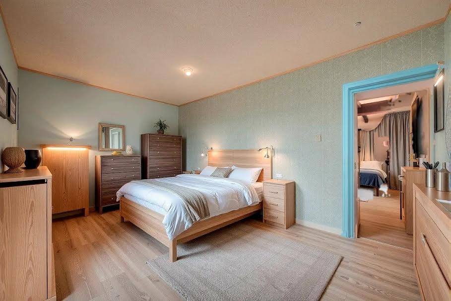 SAINT-MARTIN-DU-BOIS Maison en Pierre 5