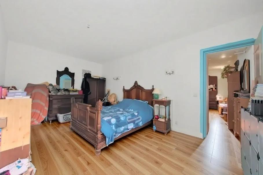 SAINT-MARTIN-DU-BOIS Maison en Pierre 7