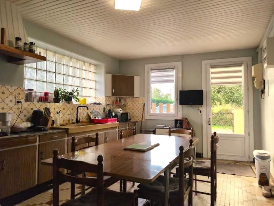 SAINT-MARTIN-DU-BOIS Maison en Pierre 8