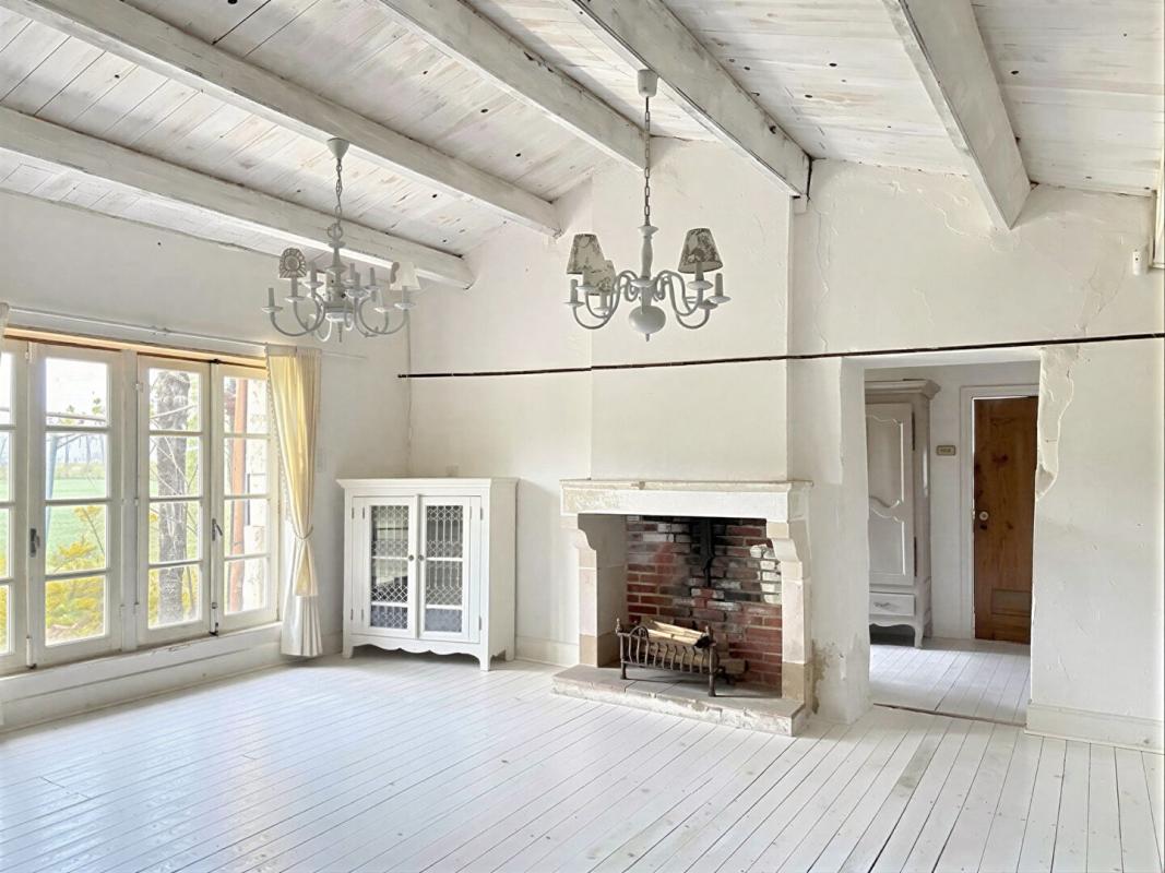 TAUGON RARE Maison typique du Marais - 70 m² - Charme authentique & environnement paradisiaque 12