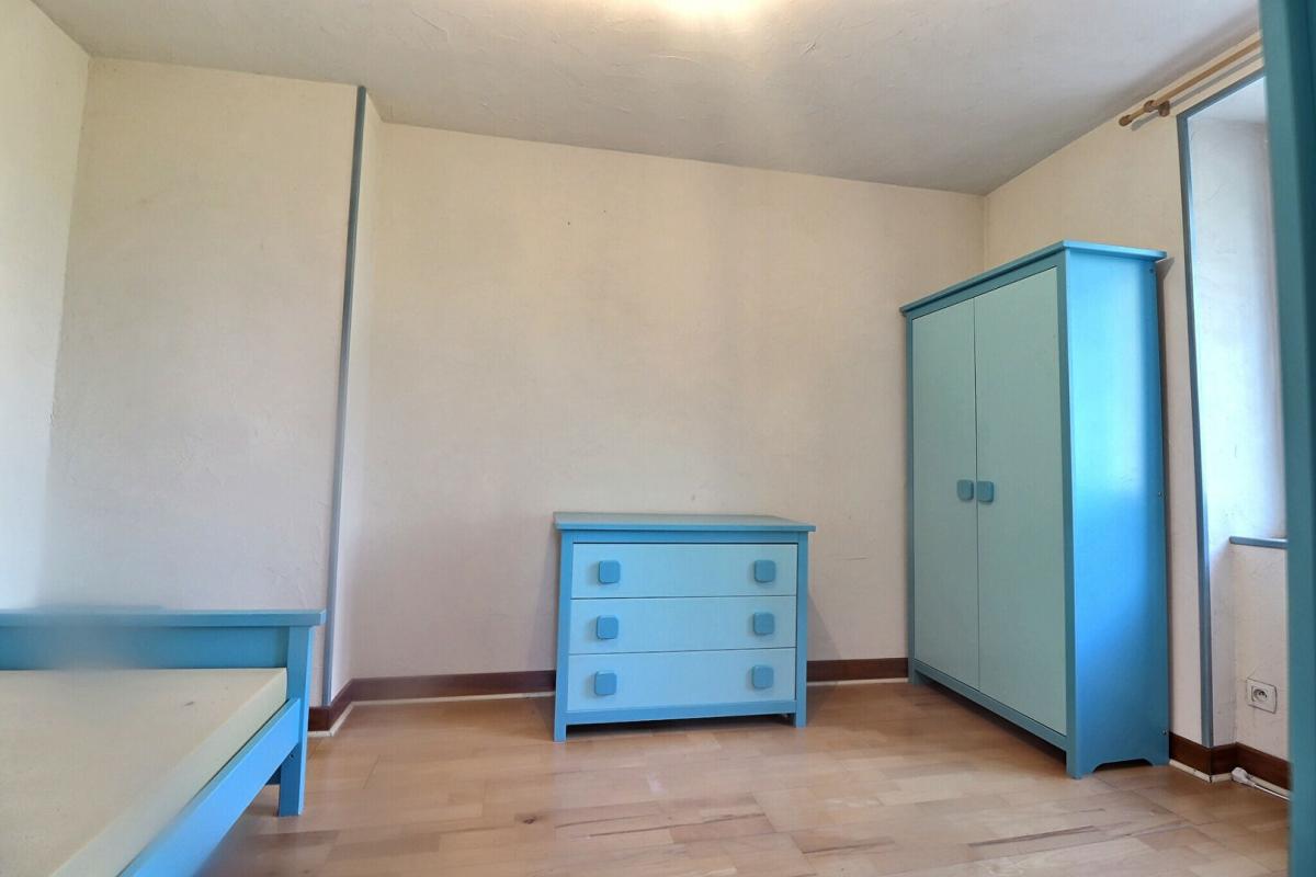 AUBENAS Aubenas maison de 1850 avec véranda sans vis à vis, 108 m² 8