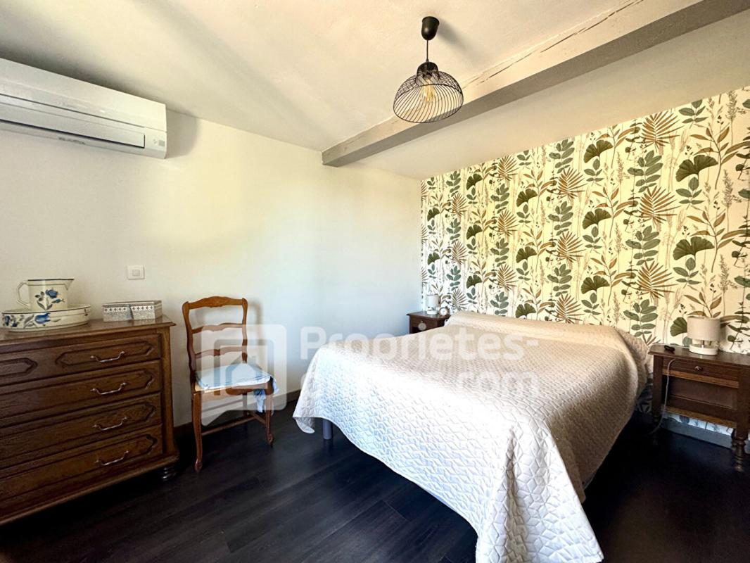 RIA-SIRACH Maison Ria Sirach 7 pièce(s) 149 m2 6