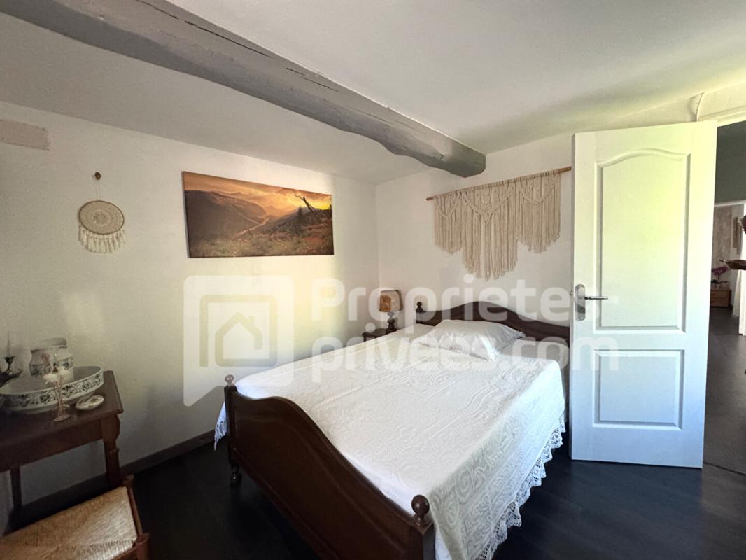 RIA-SIRACH Maison Ria Sirach 7 pièce(s) 149 m2 8