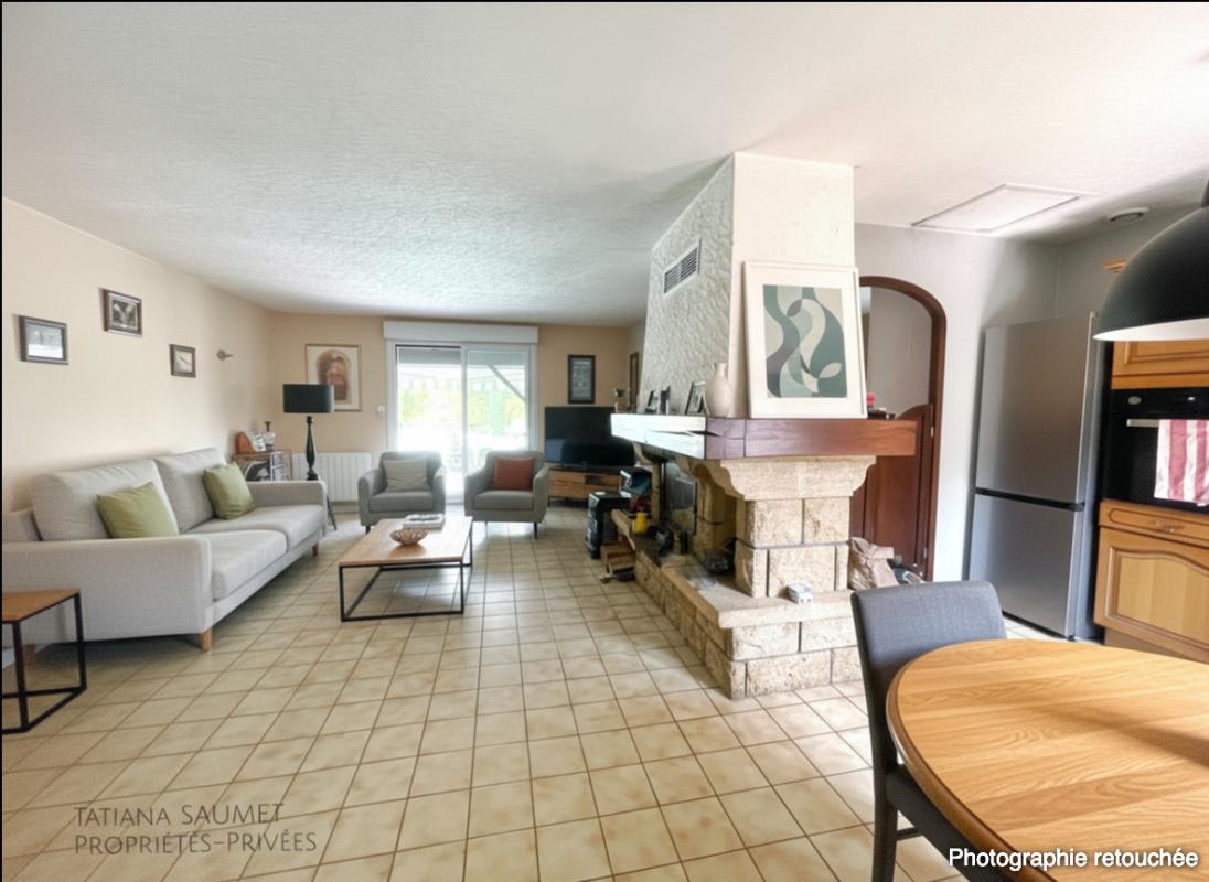 SATHONAY-VILLAGE Maison Sathonay Village 6 pièce(s) 172 m2 7