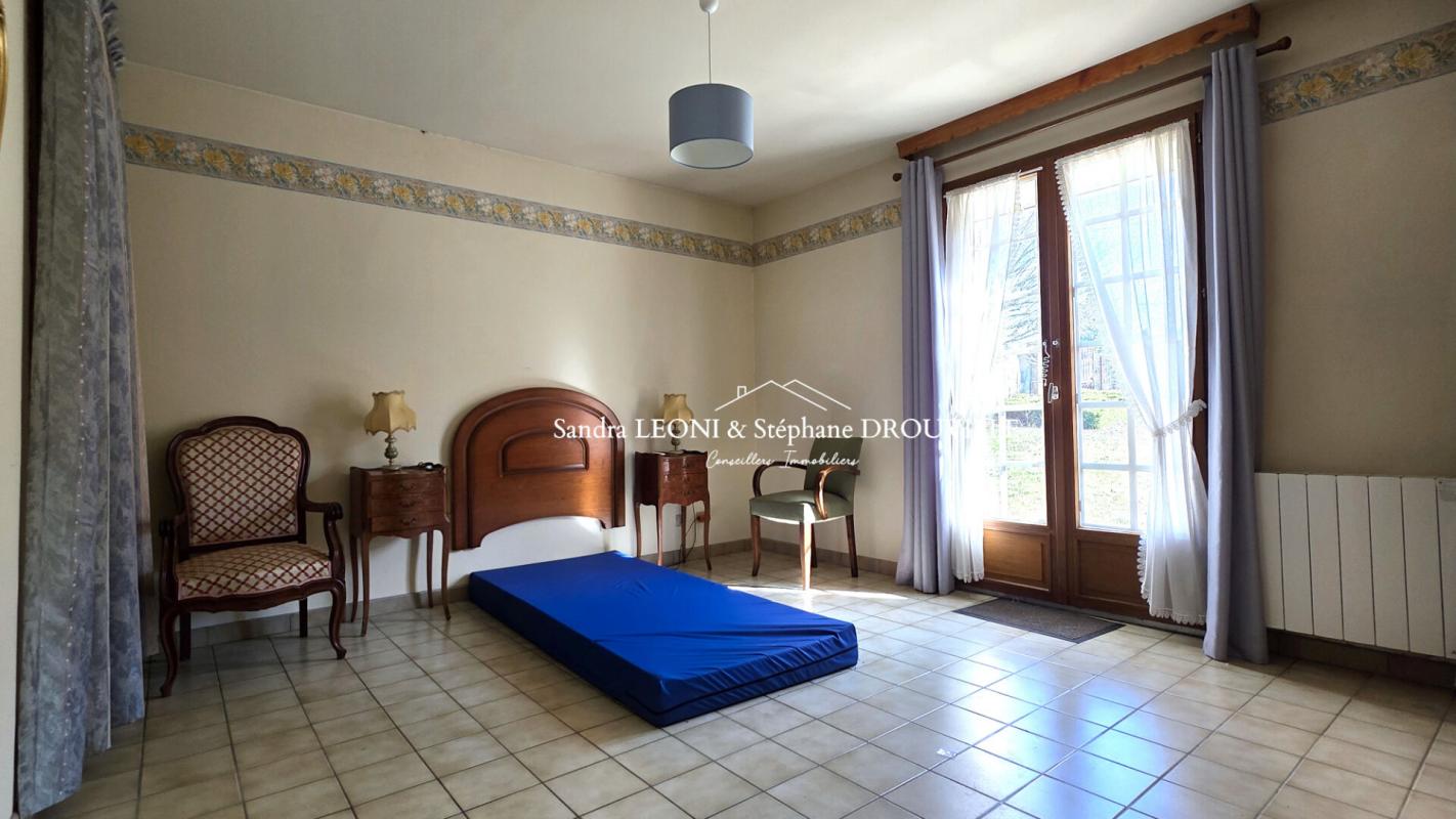 MAINTENON PROCHE MAINTENON CHARMANTE MAISON 4 CHAMBRES 144 m2 6