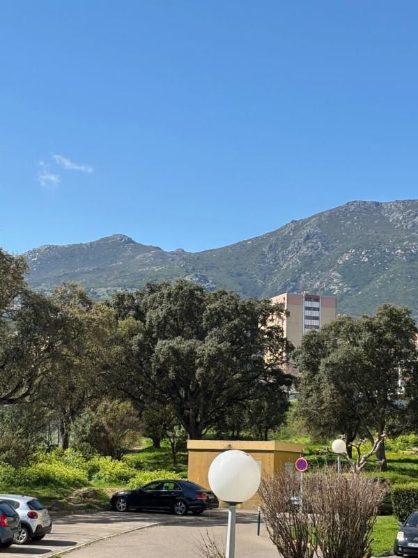 BASTIA -BASTIA-Appartement T3 60m2 Résidence de 3 niveaux Cave Parking 9