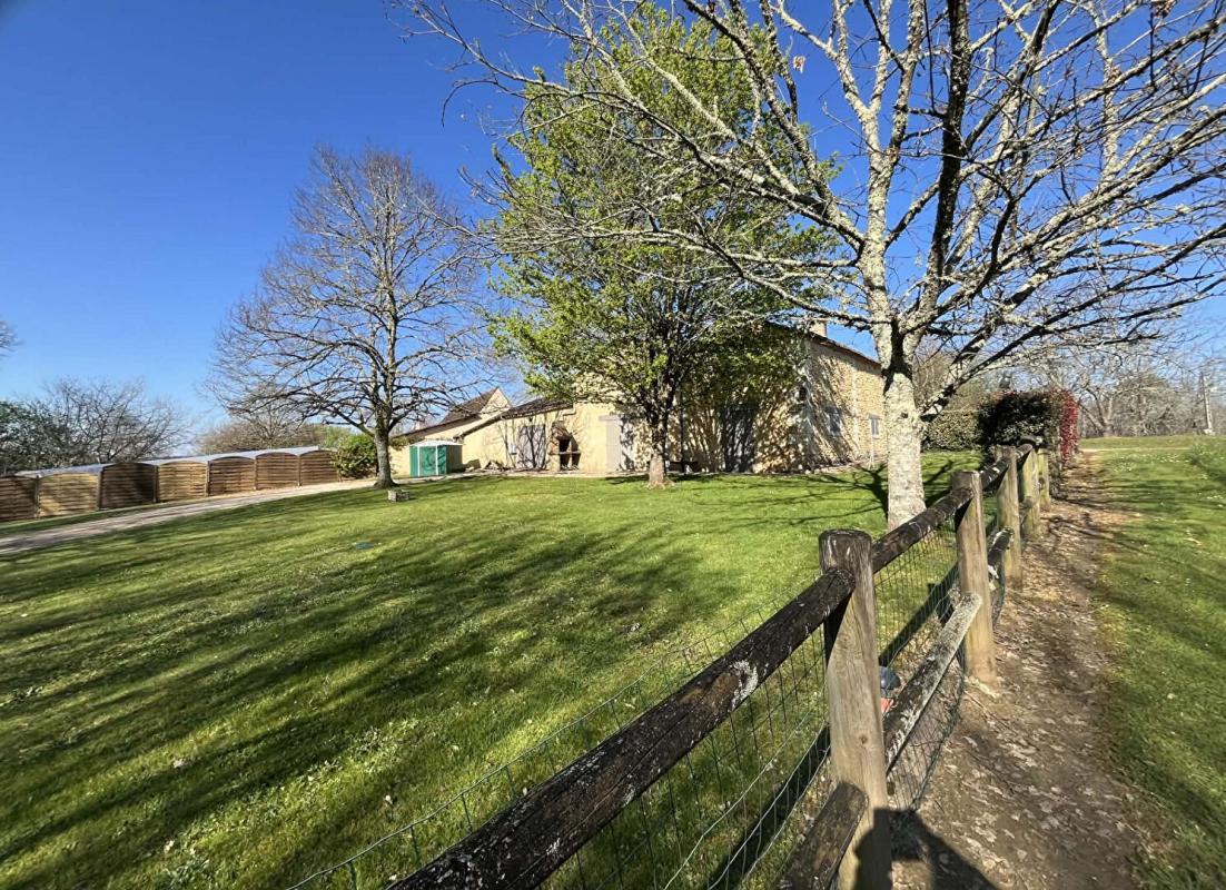 CAMPSEGRET Propriété avec terres et étangs Campsegret 430 m2 15