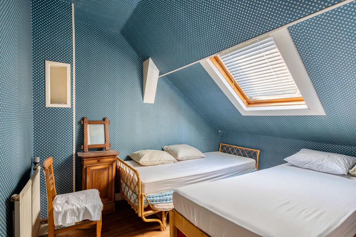 ETRETAT Etretat centre, au calme avec beau cachet, maison de pêcheur avec travaux, courette 6