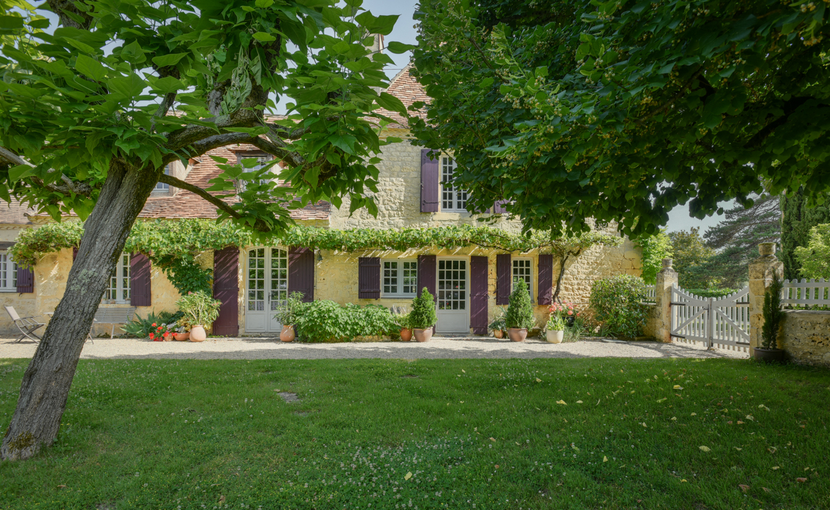 LALINDE 24150 Charmant Domaine , +/-392m2, 10 ch, dépendance , piscine, +/-13ha 16