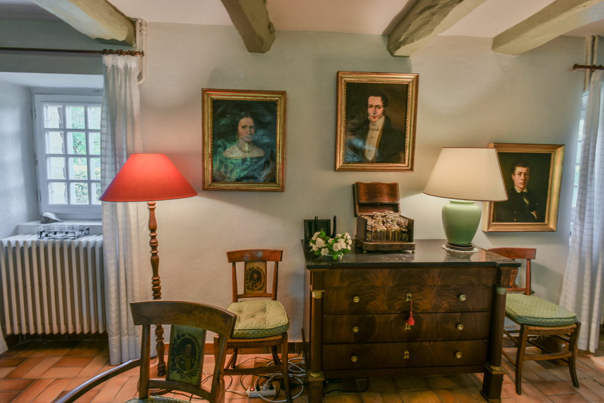 LALINDE 24150 Charmant Domaine , +/-392m2, 10 ch, dépendance , piscine, +/-13ha 9