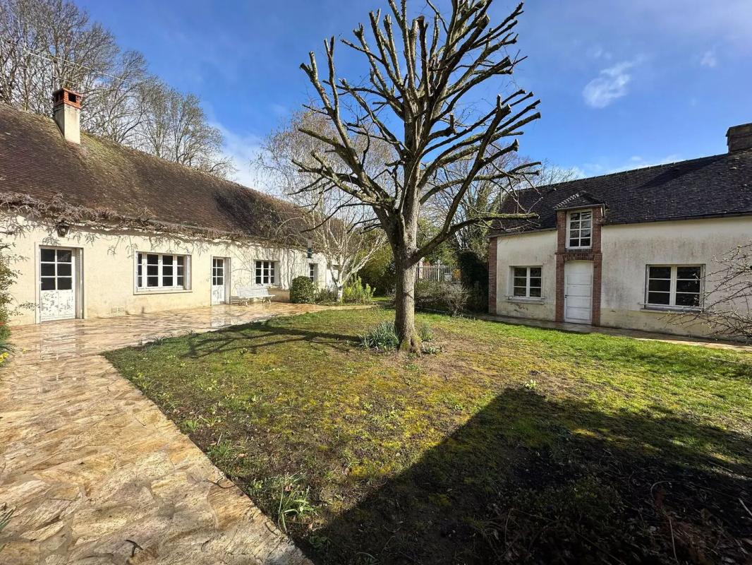 MUZY Maison Muzy 5 pièce(s) 109 m2 1