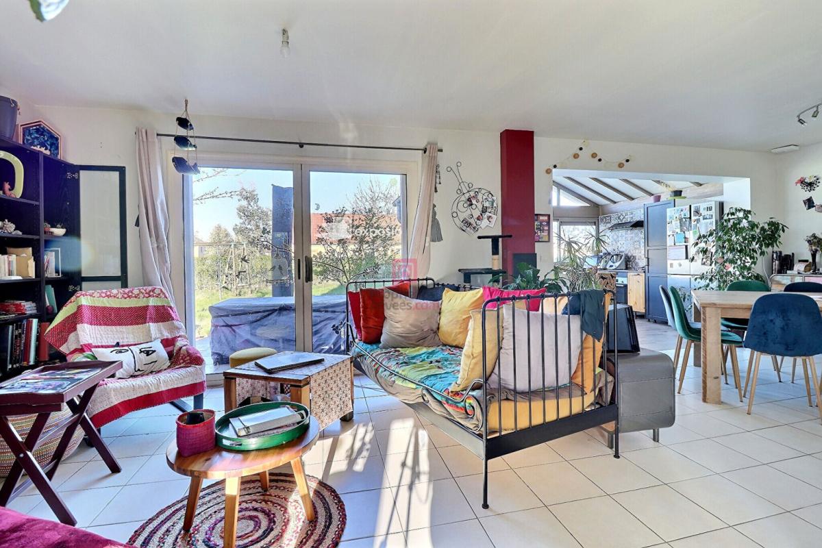 SAINT-VRAIN Maison Saint-Vrain 7 pièces 122 m2 5