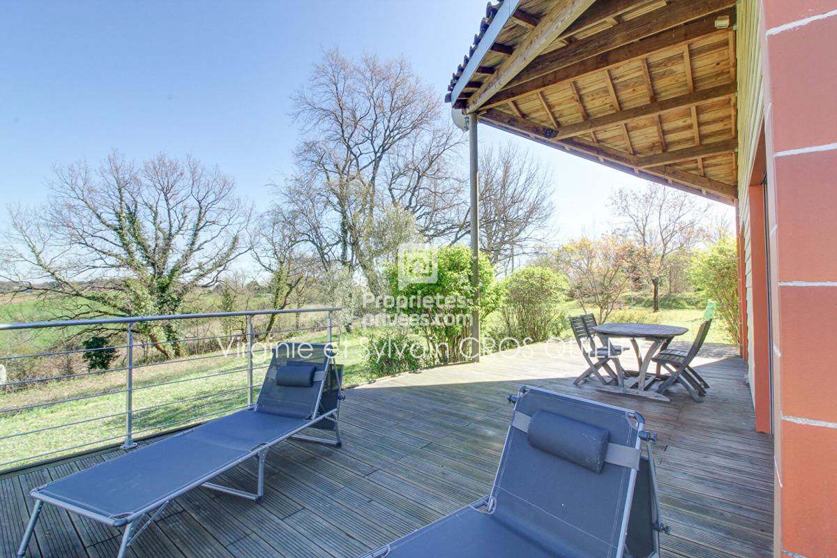 MONTASTRUC-LA-CONSEILLERE Maison Montastruc La Conseillere T6 180 m2 vue dégagée 14