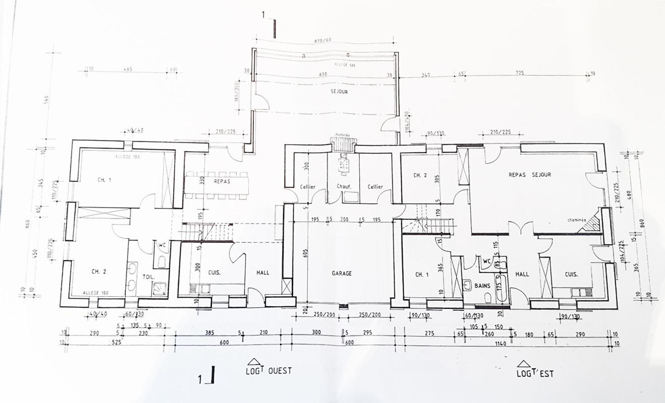MONTBRISON Maison  13 pièce(s) 325 m2 14