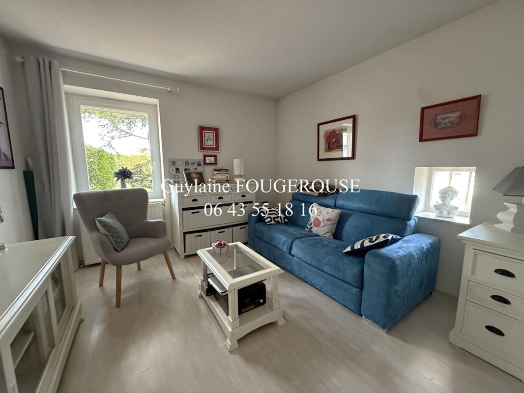 MONTBRISON Maison  13 pièce(s) 325 m2 7