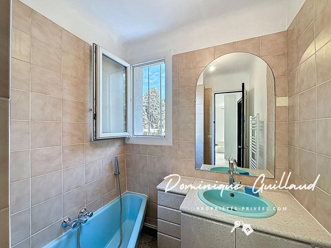 NIMES Maison de ville avec jardin et garage 5 pièces-Nîmes Jean-Jaurès 10