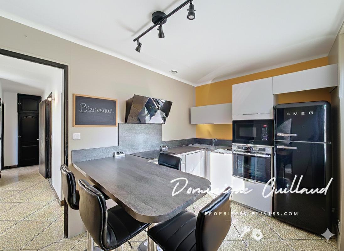 NIMES Maison de ville avec jardin et garage 5 pièces-Nîmes Jean-Jaurès 4