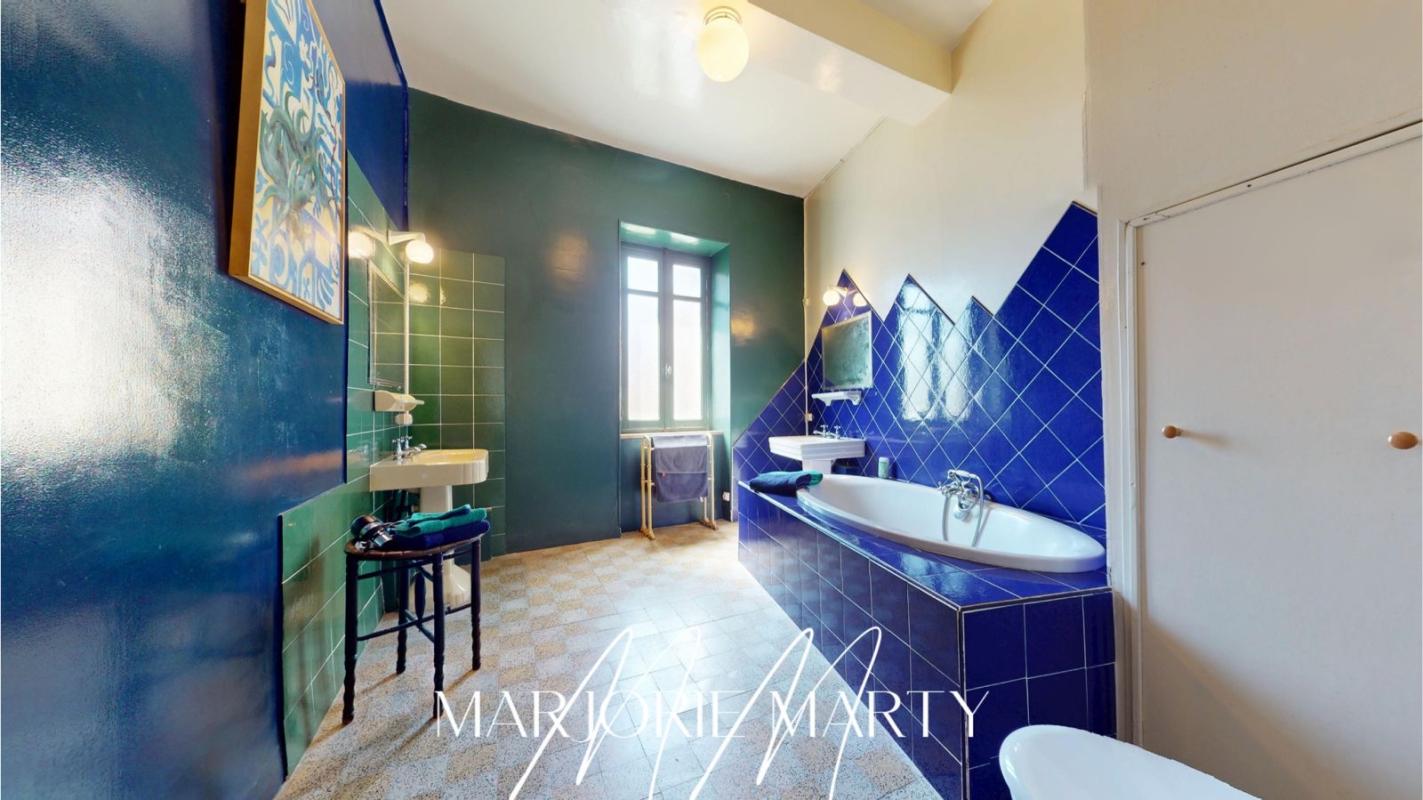 FERRALS-LES-CORBIERES Vente Maison de maître - 490 m2 - FERRALS LES CORBIERES - 398 000 FAI 13