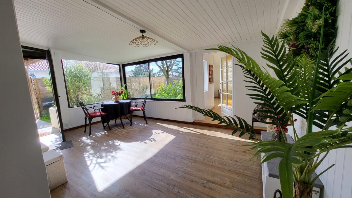 L'HOUMEAU LA ROCHELLE - 17137 - MAISON PLAIN PIED - 2 CHAMBRES - JARDIN - PARKING 4