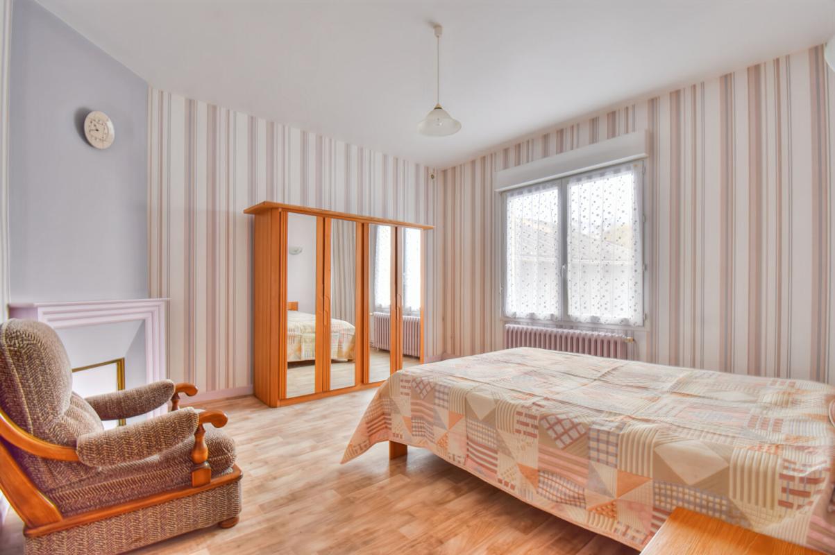 PLOUMAGOAR Vente Maison 143 m² , hangar 100 m², Ploumagoar (22970) 6