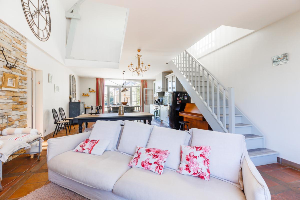 SALIES-DE-BEARN Magnifique propriété de deux maisons - Piscine à débordement vue sur les Pyrénées- 5