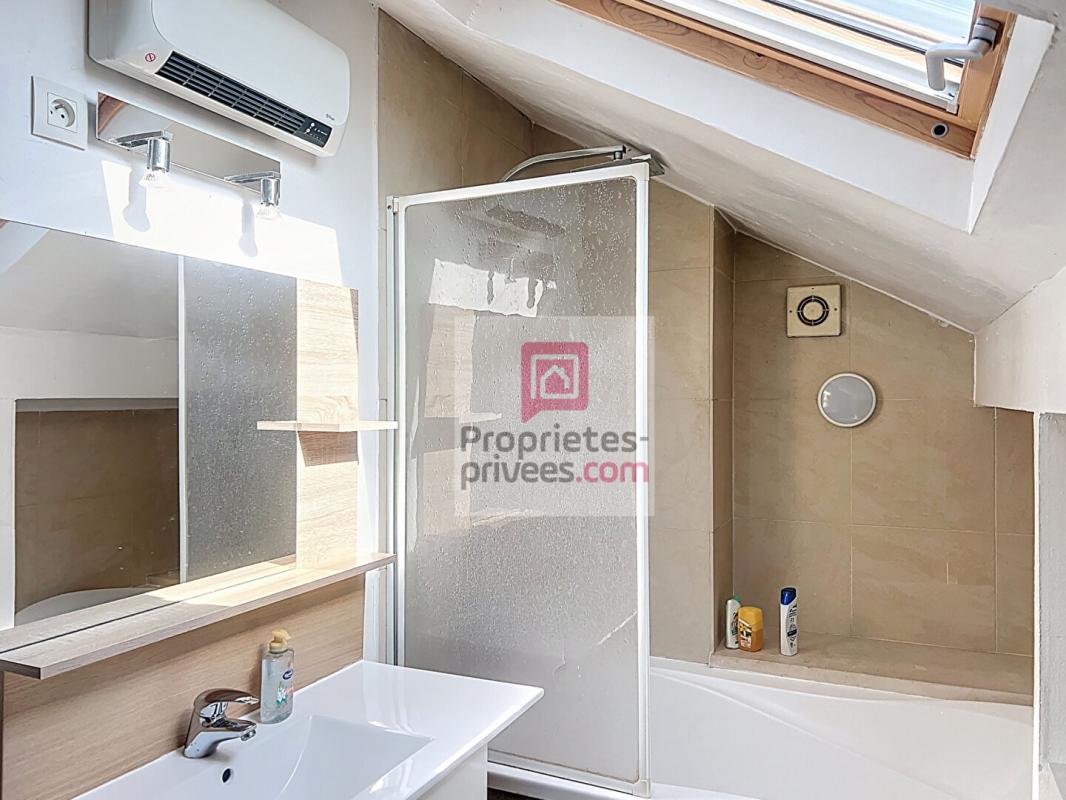 LES ESSARTS-LE-ROI Maison Les Essarts Le Roi 3 chambres et 1 bureau 7