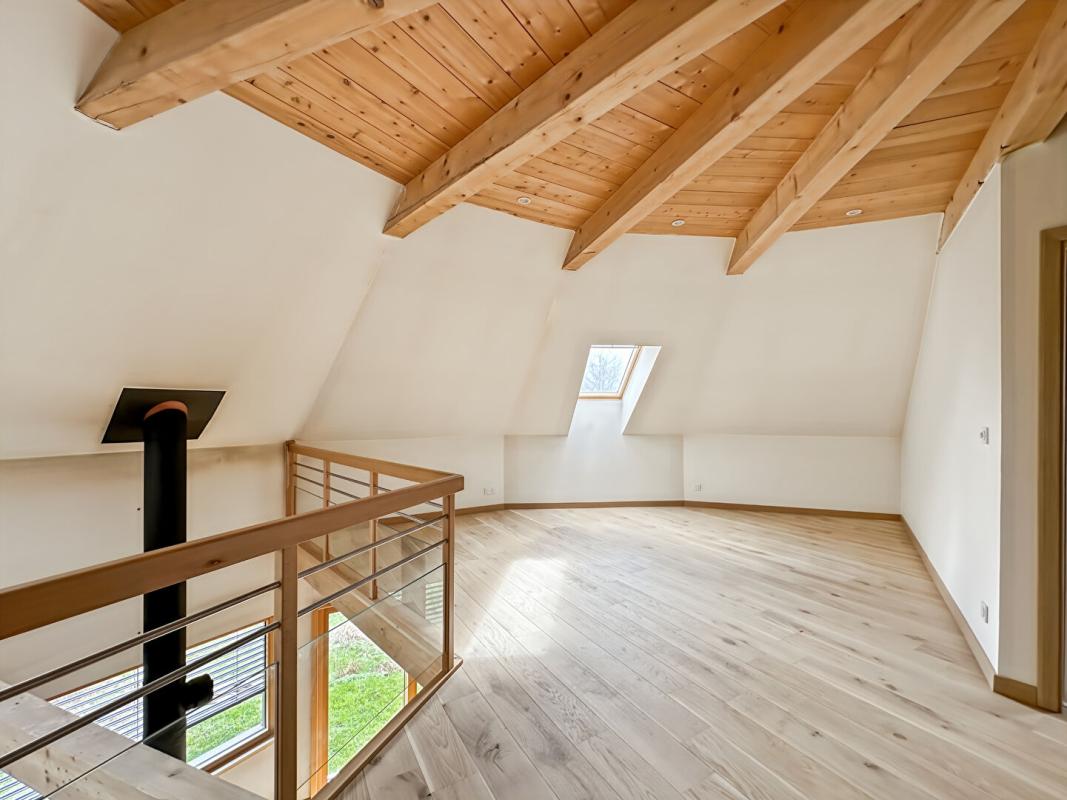 ODEREN Superbe demeure contemporaine, Oderen 68830, 6 pièces 120 m2, terrain 25 ares 11