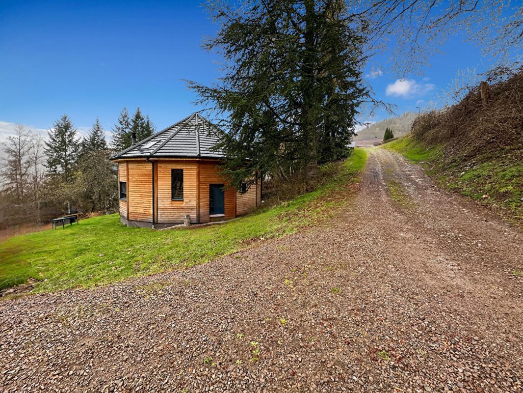 ODEREN Superbe demeure contemporaine, Oderen 68830, 6 pièces 120 m2, terrain 25 ares 17