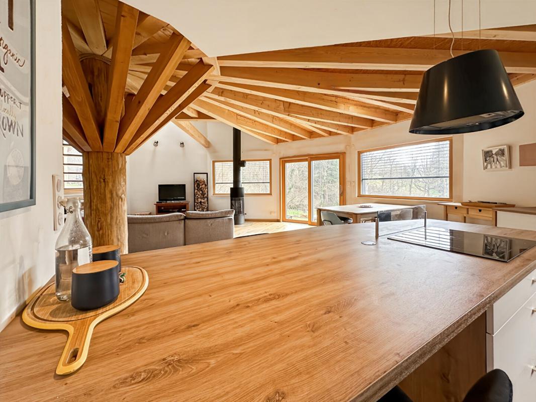 ODEREN Superbe demeure contemporaine, Oderen 68830, 6 pièces 120 m2, terrain 25 ares 4