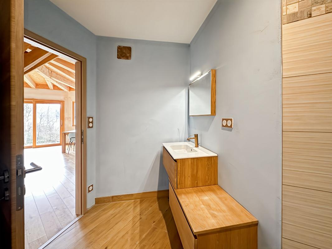 ODEREN Superbe demeure contemporaine, Oderen 68830, 6 pièces 120 m2, terrain 25 ares 9