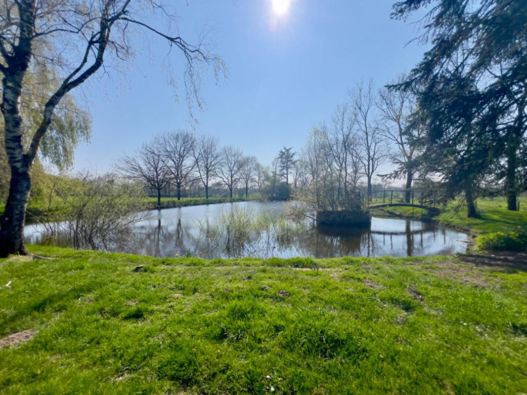 SèVREMOINE Maison Sevremoine 6 pièce(s) 141 m2 13