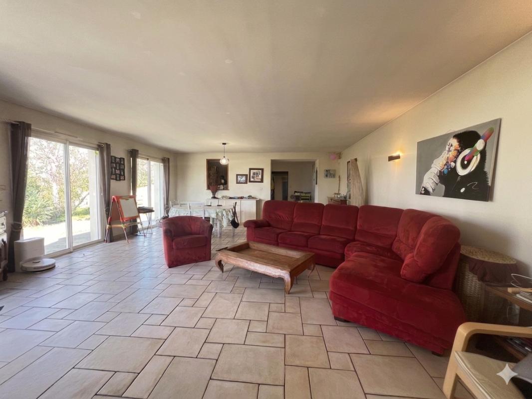 SèVREMOINE Maison Sevremoine 6 pièce(s) 141 m2 7