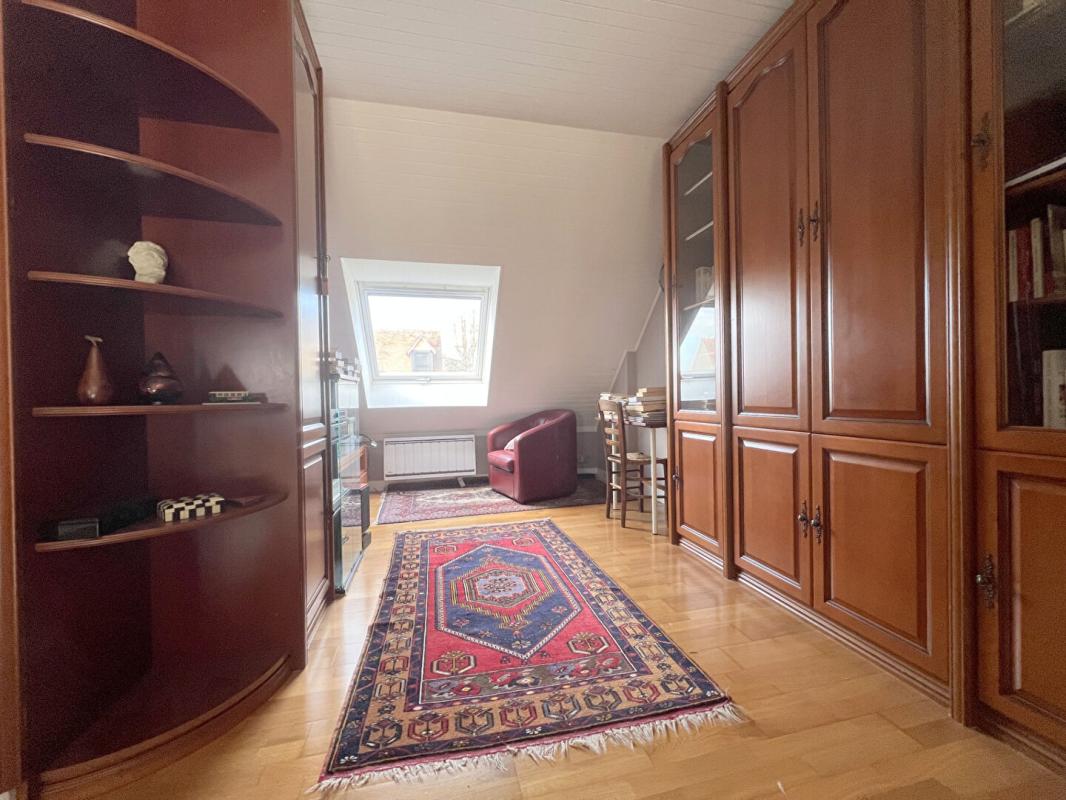 COULAINES Maison - Coulaines - 10 pièce(s) - 162 m² 11