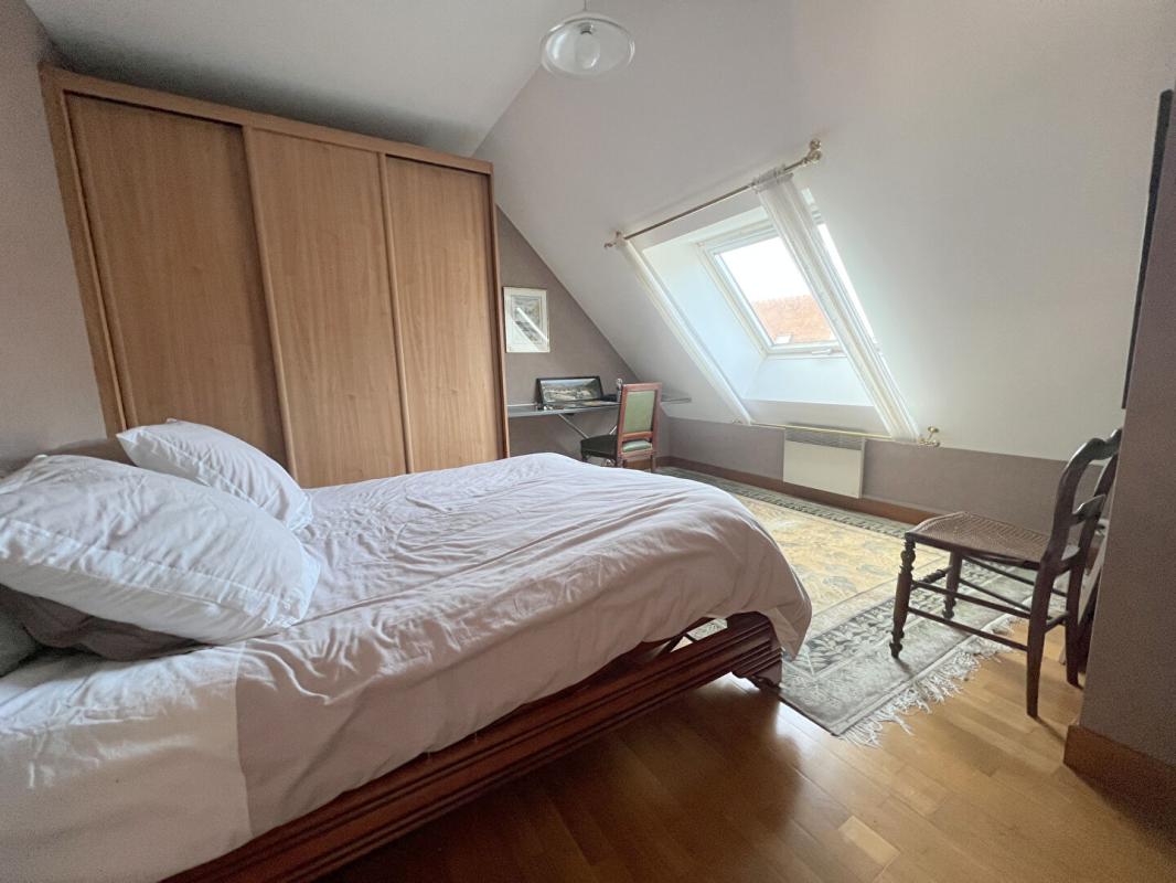 COULAINES Maison - Coulaines - 10 pièce(s) - 162 m² 12