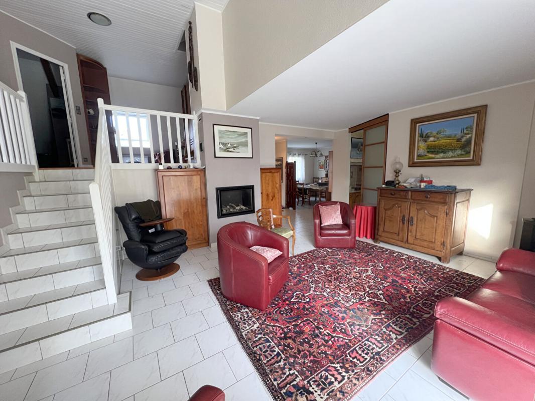 COULAINES Maison - Coulaines - 10 pièce(s) - 162 m² 6