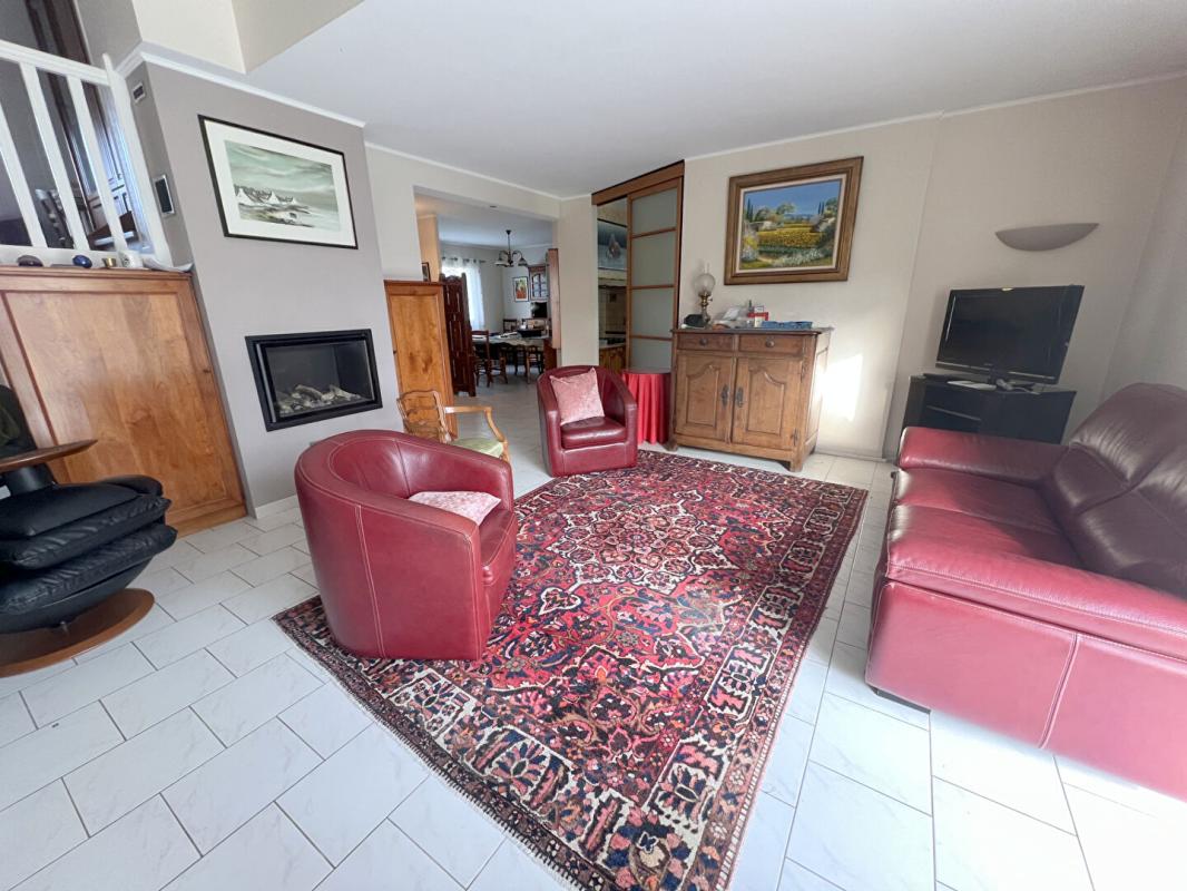 COULAINES Maison - Coulaines - 10 pièce(s) - 162 m² 7